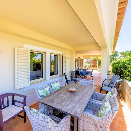 别墅 Casa Serrao Private Pool & Sea Glimpses Walk To Dining & Beaches 卡武埃鲁