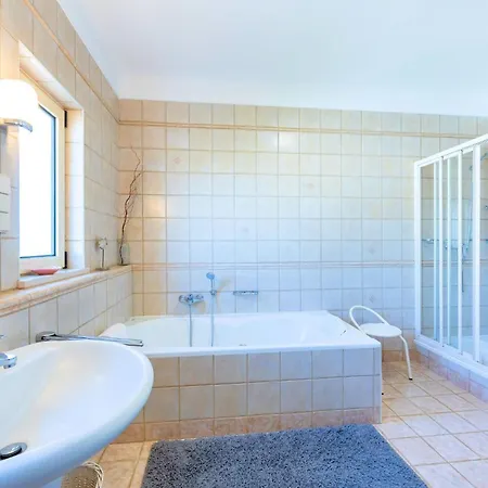 Casa Serrao Private Pool & Sea Glimpses Walk To Dining & Beaches