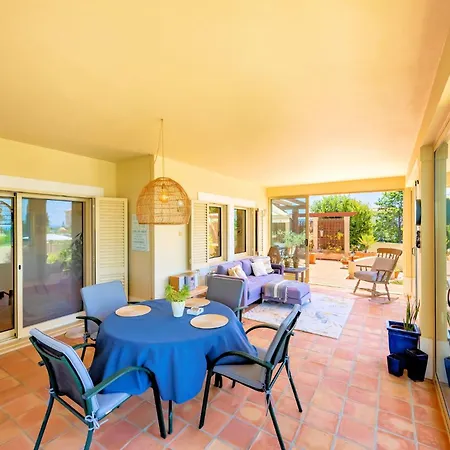 Casa Serrao Private Pool & Sea Glimpses Walk To Dining & Beaches * Carvoeiro (Lagoa)